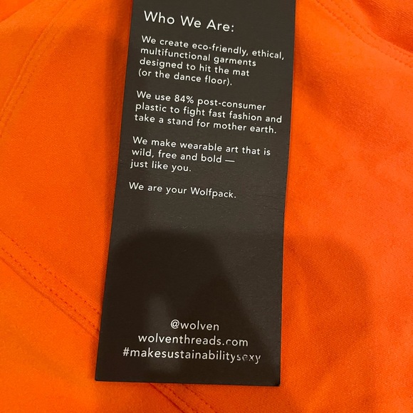 Sustainable Wolven Flared Crossover Waistband Tangerine Leggings - Picture 4 of 9